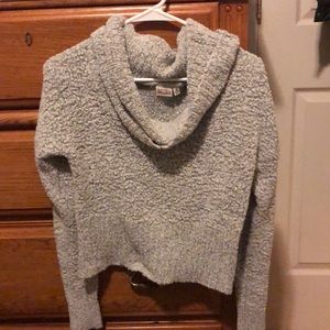 Crop sweater